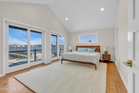 356 Aldo Drive Toms River NJ 08755