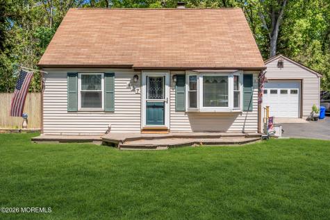 437 Shady Lane Howell NJ 07731