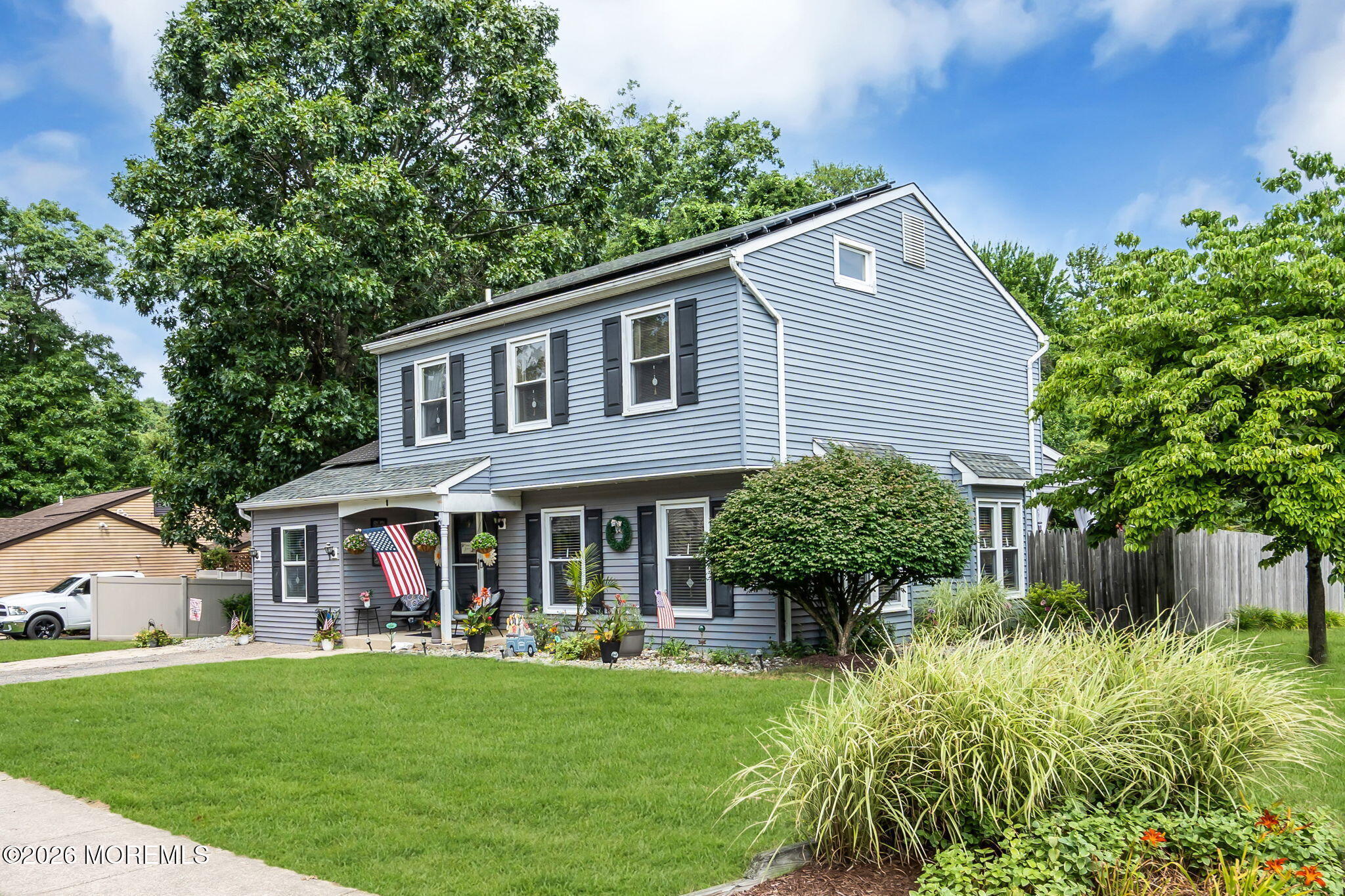 8 Concord Circle Howell NJ 07731
