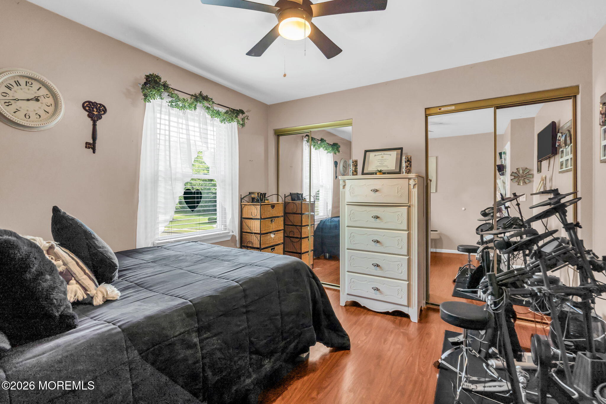 8 Concord Circle Howell NJ 07731