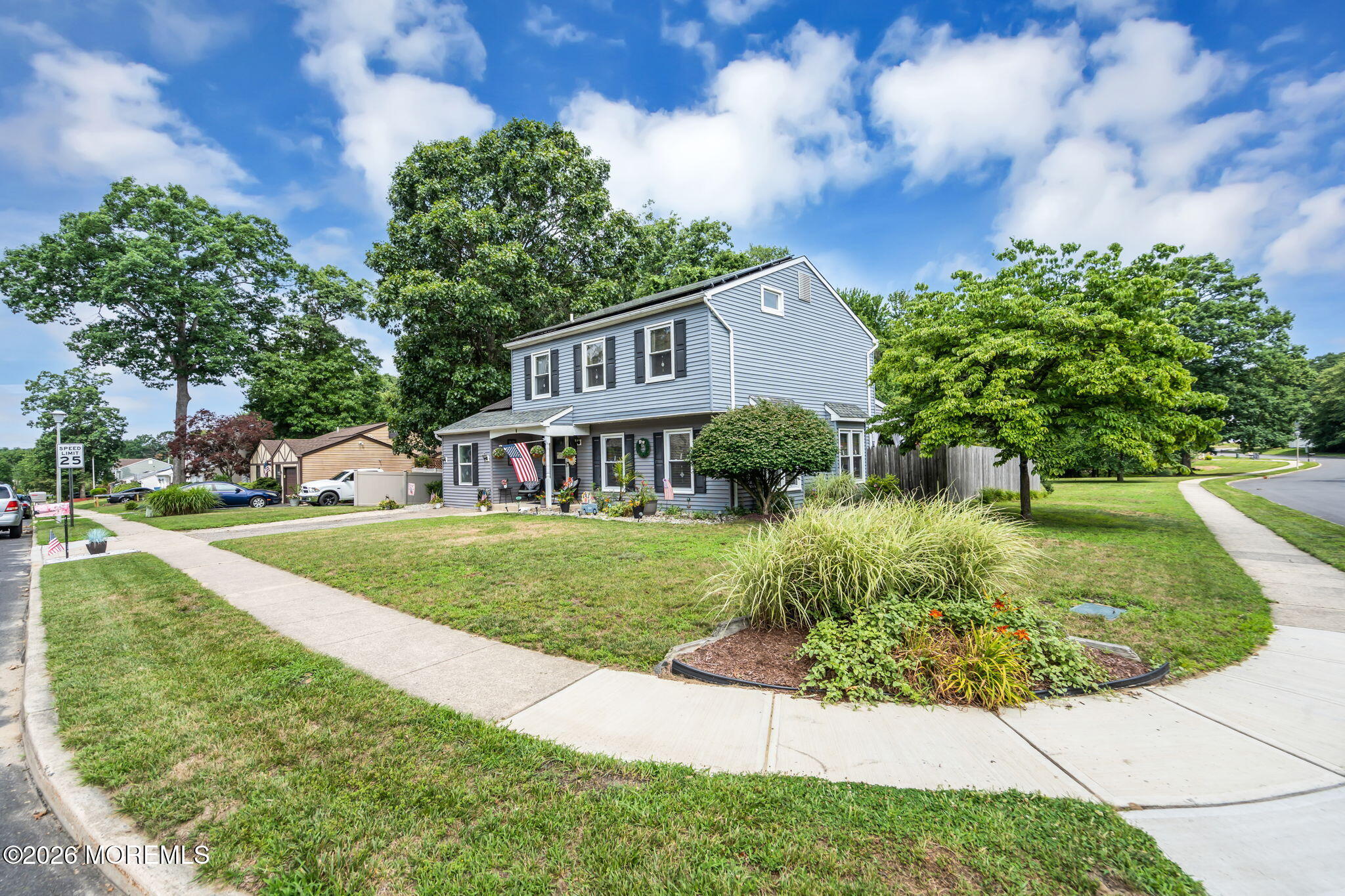 8 Concord Circle Howell NJ 07731