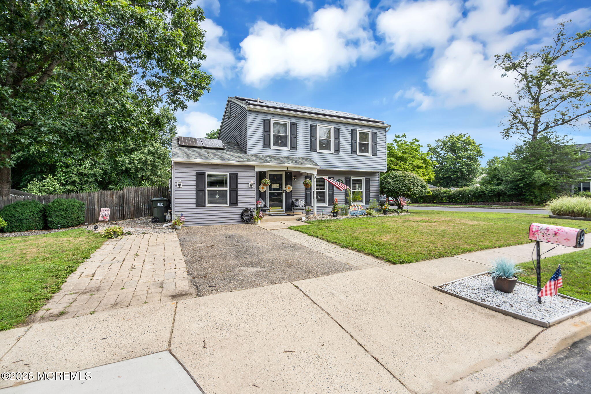 8 Concord Circle Howell NJ 07731