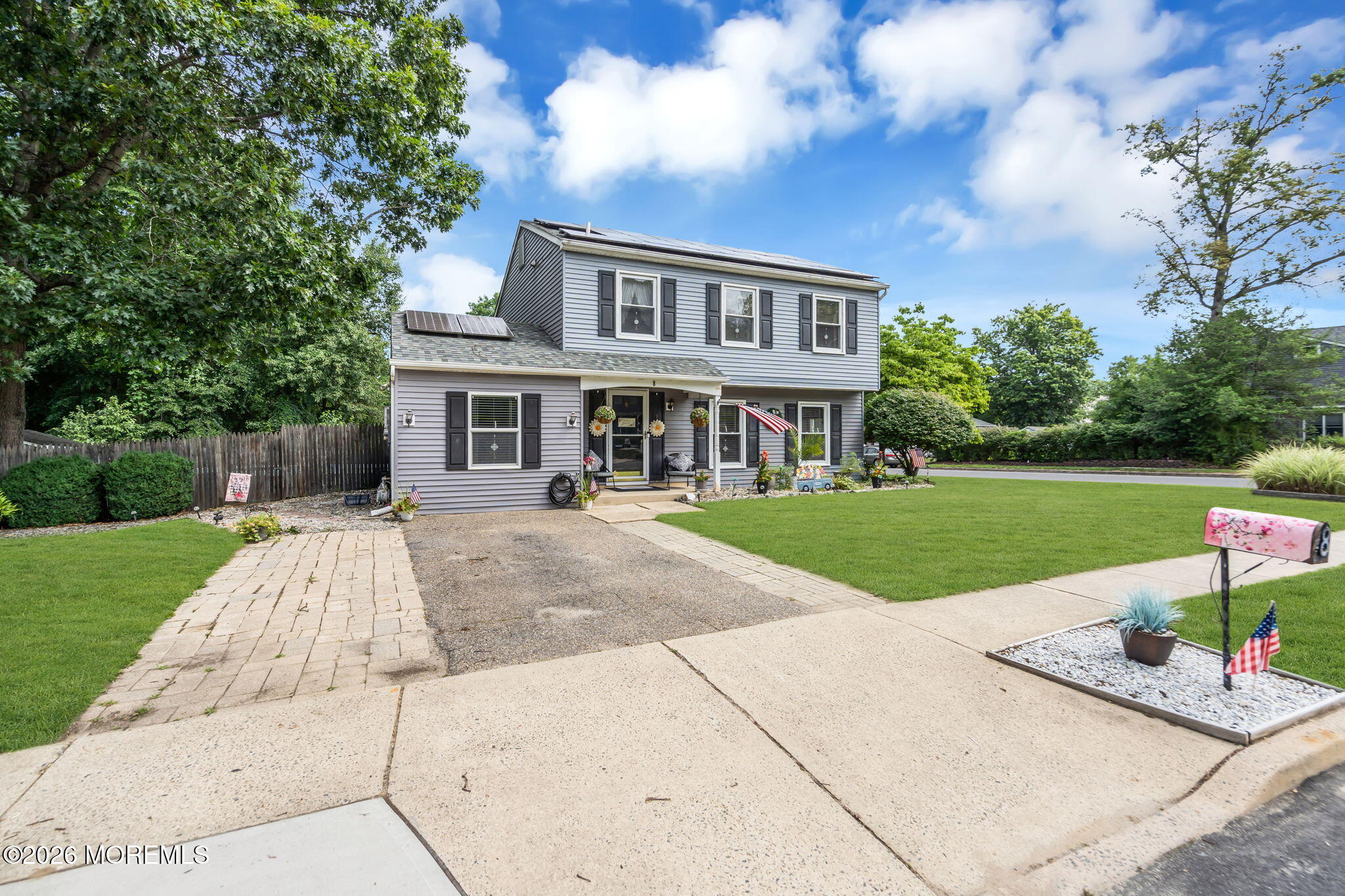 8 Concord Circle Howell NJ 07731
