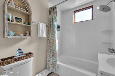 319 Monmouth Avenue Ocean Gate NJ 08740