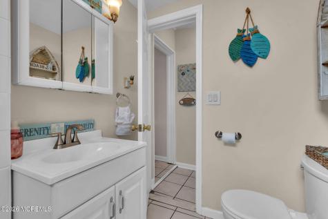 319 Monmouth Avenue Ocean Gate NJ 08740