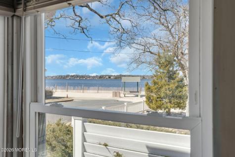 319 Monmouth Avenue Ocean Gate NJ 08740