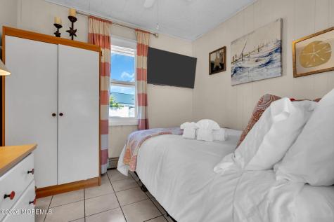 319 Monmouth Avenue Ocean Gate NJ 08740