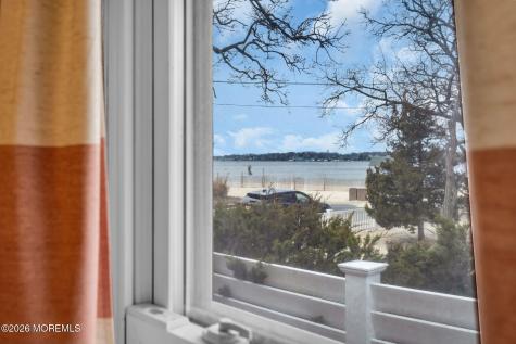 319 Monmouth Avenue Ocean Gate NJ 08740