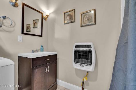 319 Monmouth Avenue Ocean Gate NJ 08740