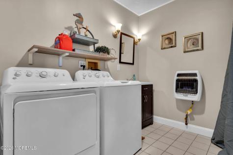 319 Monmouth Avenue Ocean Gate NJ 08740