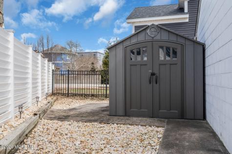 319 Monmouth Avenue Ocean Gate NJ 08740