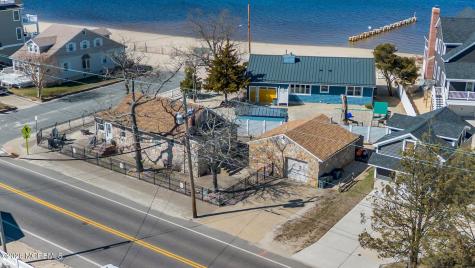 319 Monmouth Avenue Ocean Gate NJ 08740