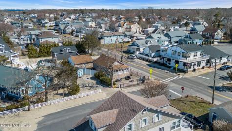 319 Monmouth Avenue Ocean Gate NJ 08740