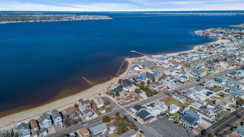 319 Monmouth Avenue Ocean Gate NJ 08740