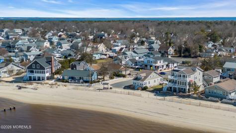 319 Monmouth Avenue Ocean Gate NJ 08740
