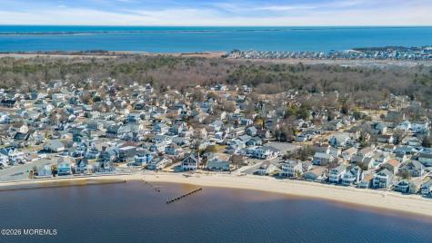 319 Monmouth Avenue Ocean Gate NJ 08740