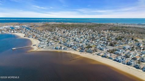 319 Monmouth Avenue Ocean Gate NJ 08740
