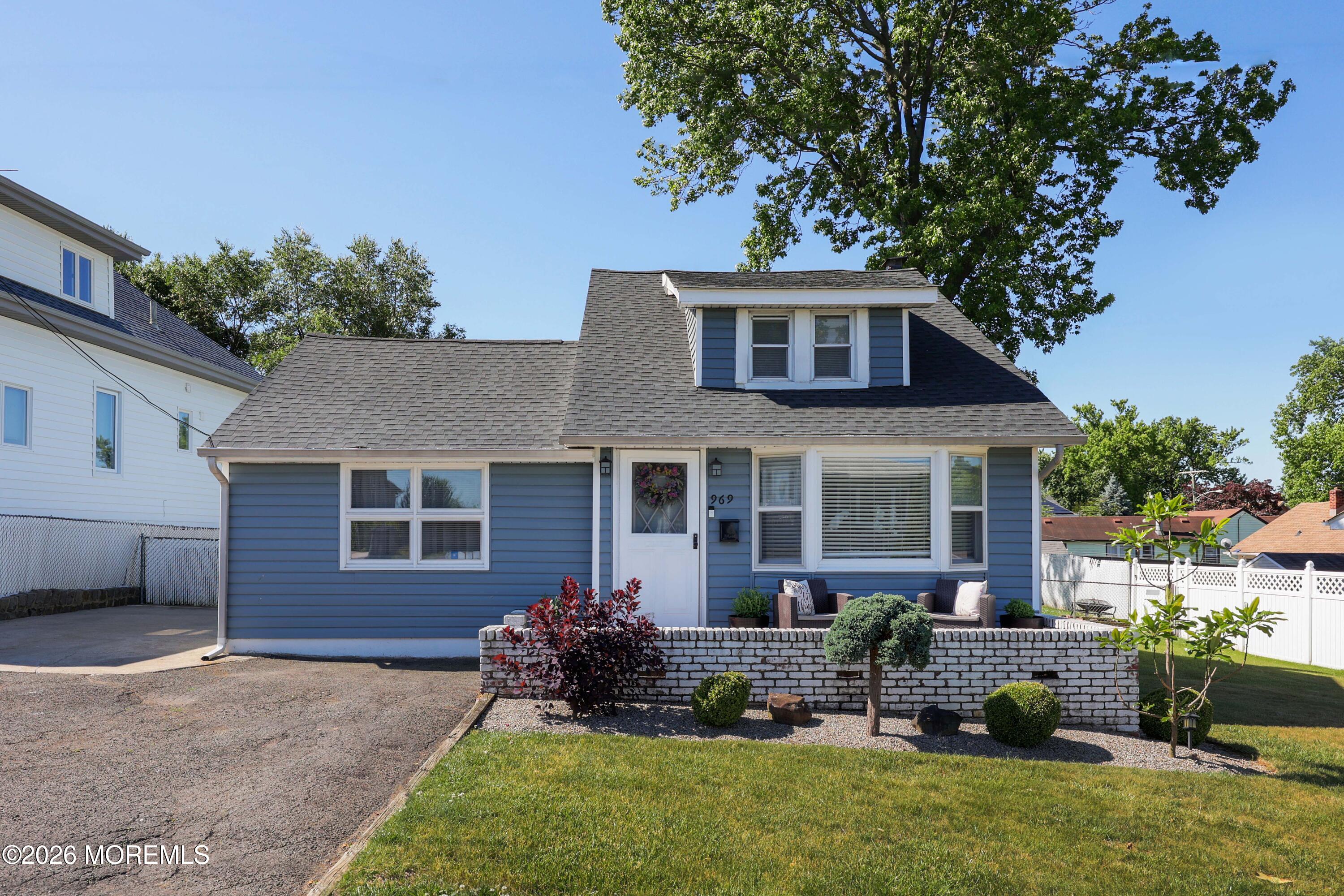 969 Woodcrest Drive Keyport NJ 07735