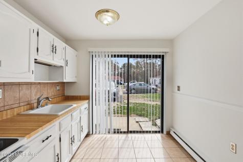 453E Chesterfield Court Manchester NJ 08759