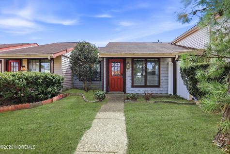 453E Chesterfield Court Manchester NJ 08759