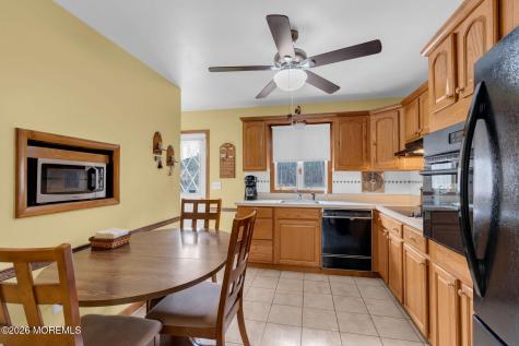1036 Lakehurst Avenue Jackson NJ 08527