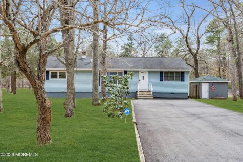1036 Lakehurst Avenue Jackson NJ 08527