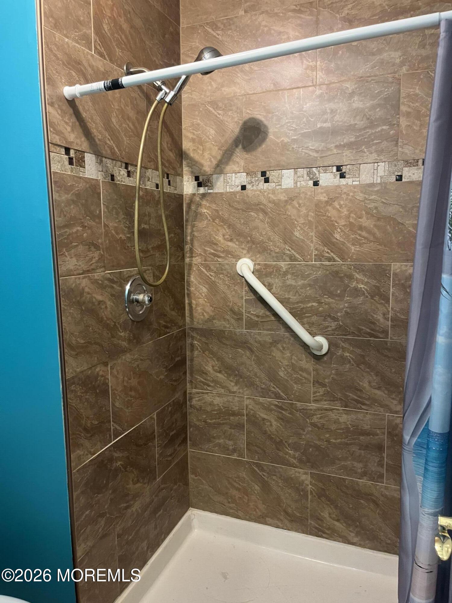 40 Sycamore Access Road Manahawkin NJ 08050