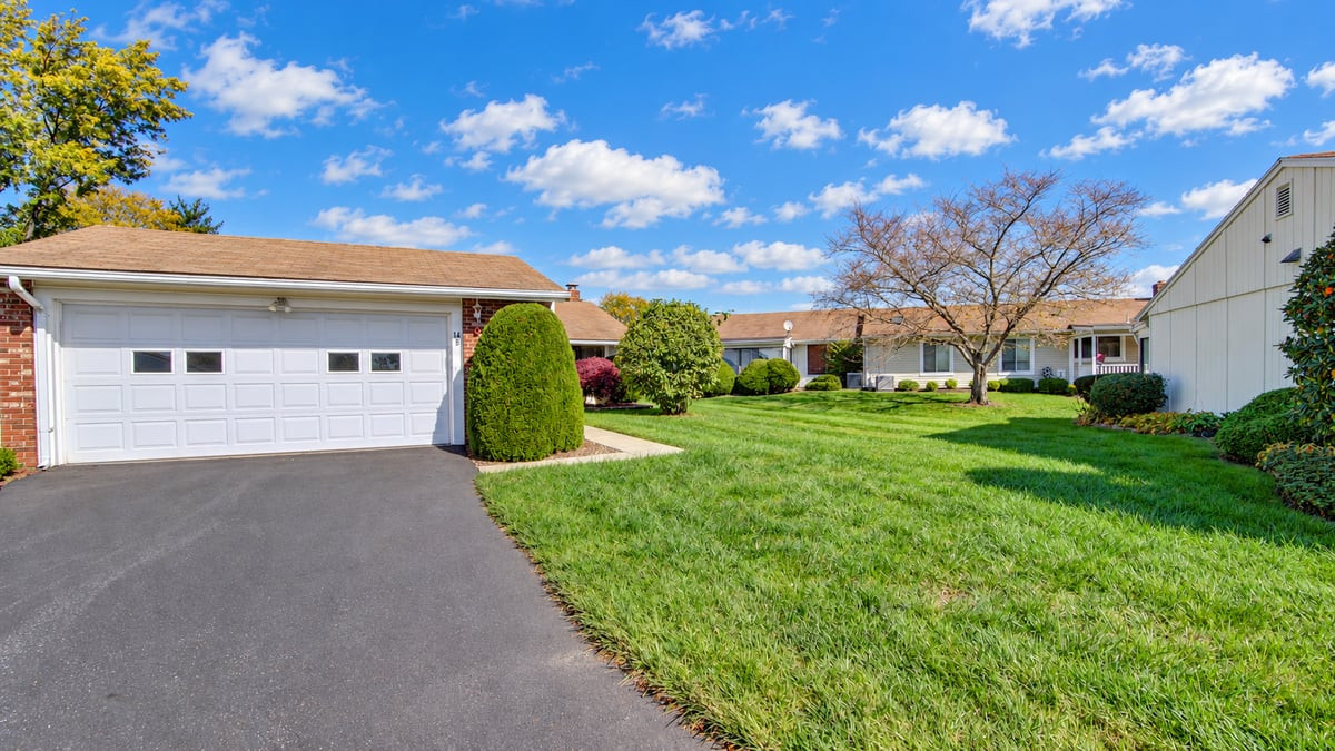 14 B Basswood Plaza Monroe NJ 08831