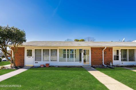 1145B Argyll Circle Lakewood NJ 08701