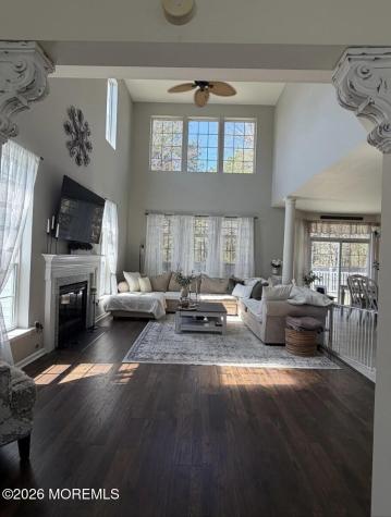 381 Leeward Road Manahawkin NJ 08050