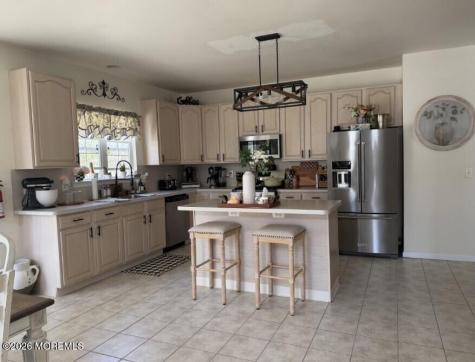 381 Leeward Road Manahawkin NJ 08050