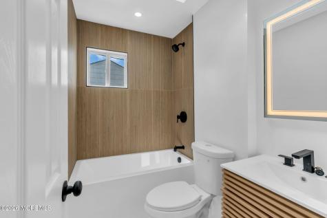 16 Falmouth Road Hamilton NJ 08620