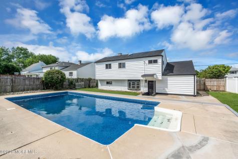 16 Falmouth Road Hamilton NJ 08620
