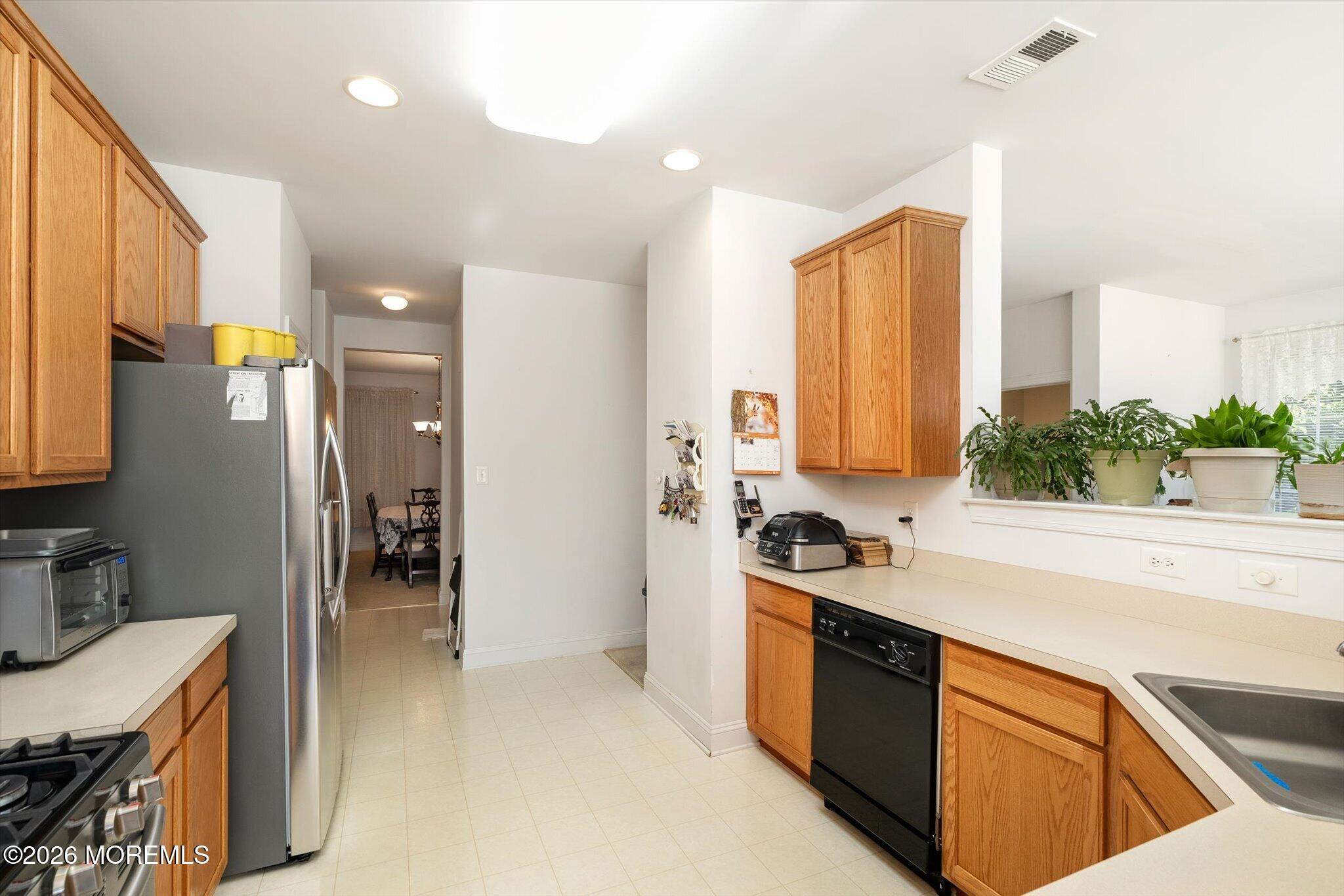 28 Malsbury Street Robbinsville NJ 08691