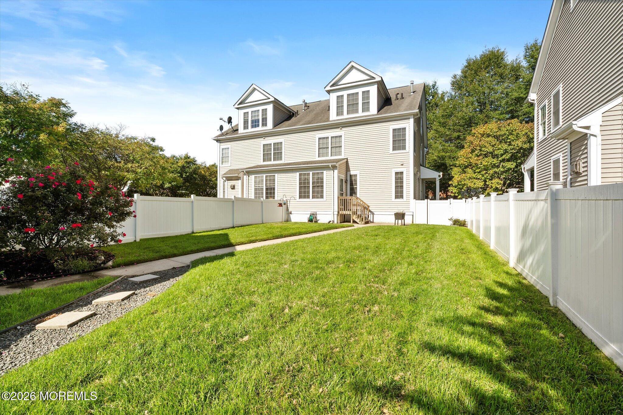 28 Malsbury Street Robbinsville NJ 08691