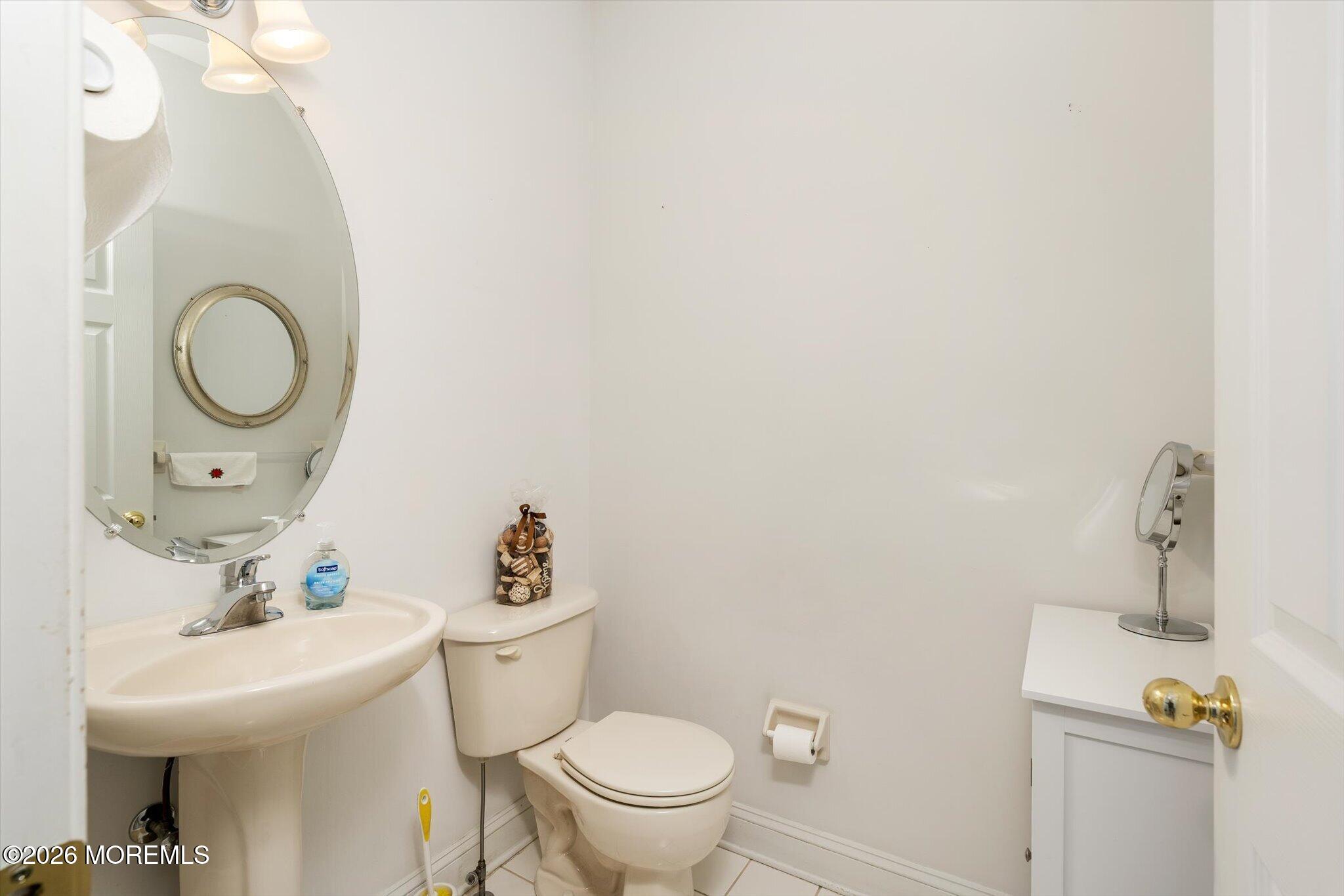 28 Malsbury Street Robbinsville NJ 08691