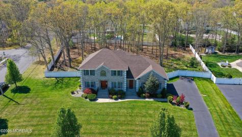 1 Amethyst Way Jackson NJ 08527