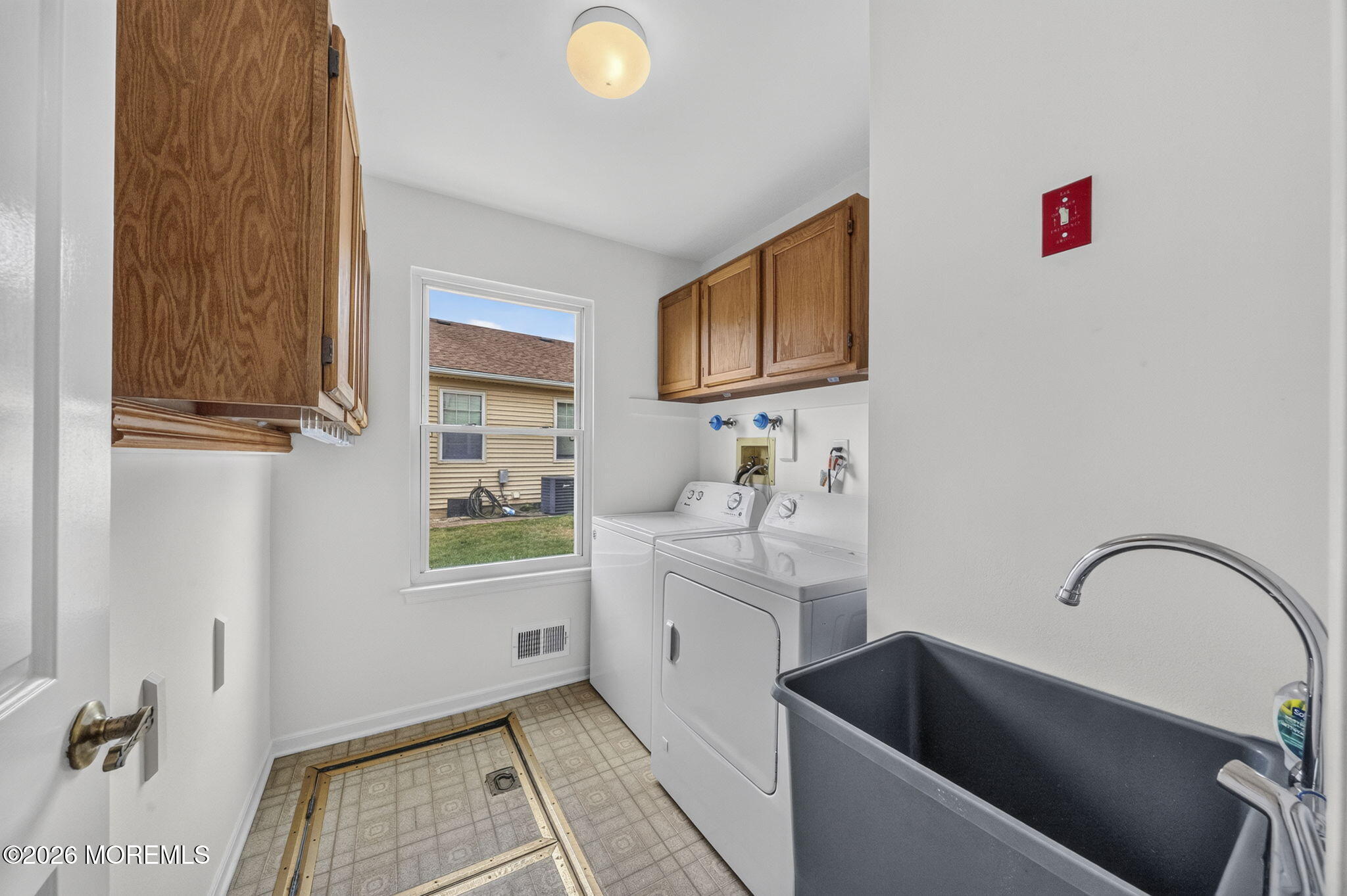 16 Murray Hill Terrace Marlboro NJ 07746