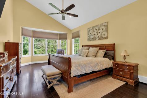 114 E Parsonage Way Manalapan NJ 07726