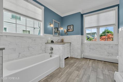 114 E Parsonage Way Manalapan NJ 07726