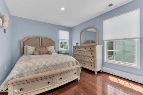 114 E Parsonage Way Manalapan NJ 07726