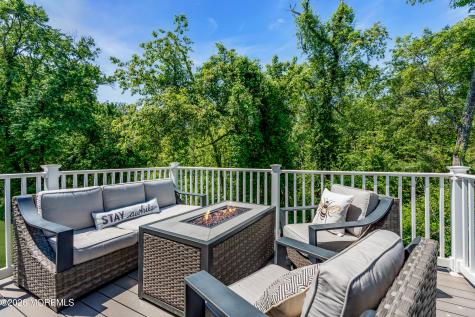 114 E Parsonage Way Manalapan NJ 07726