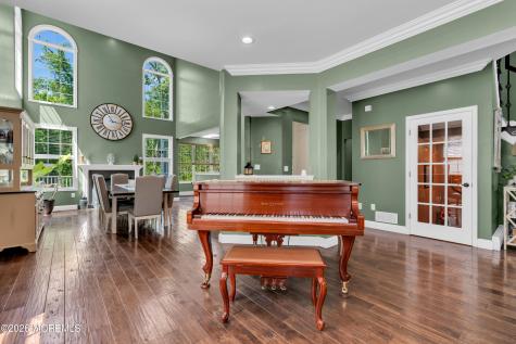 114 E Parsonage Way Manalapan NJ 07726