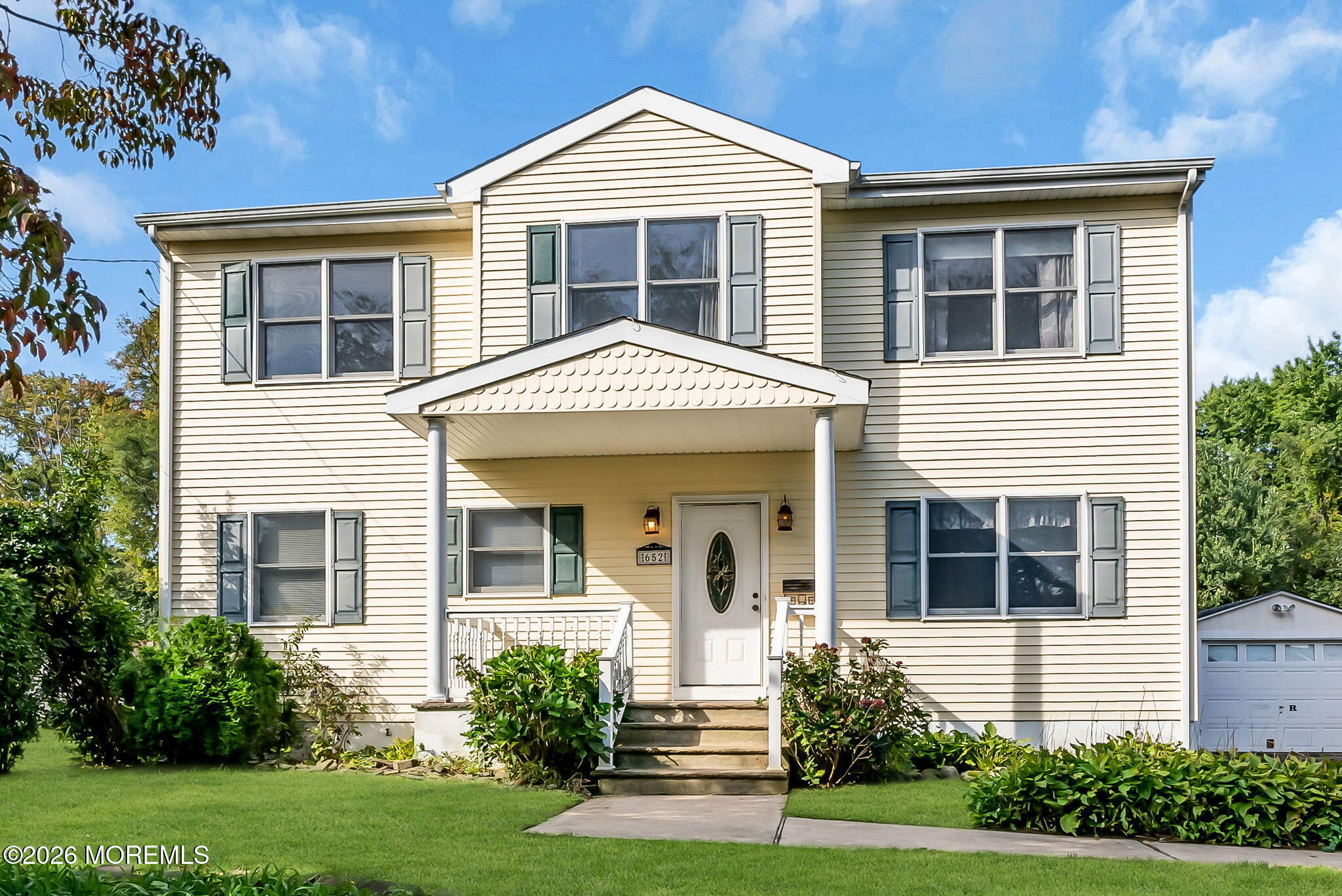652 Brookside Drive Belford NJ 07718