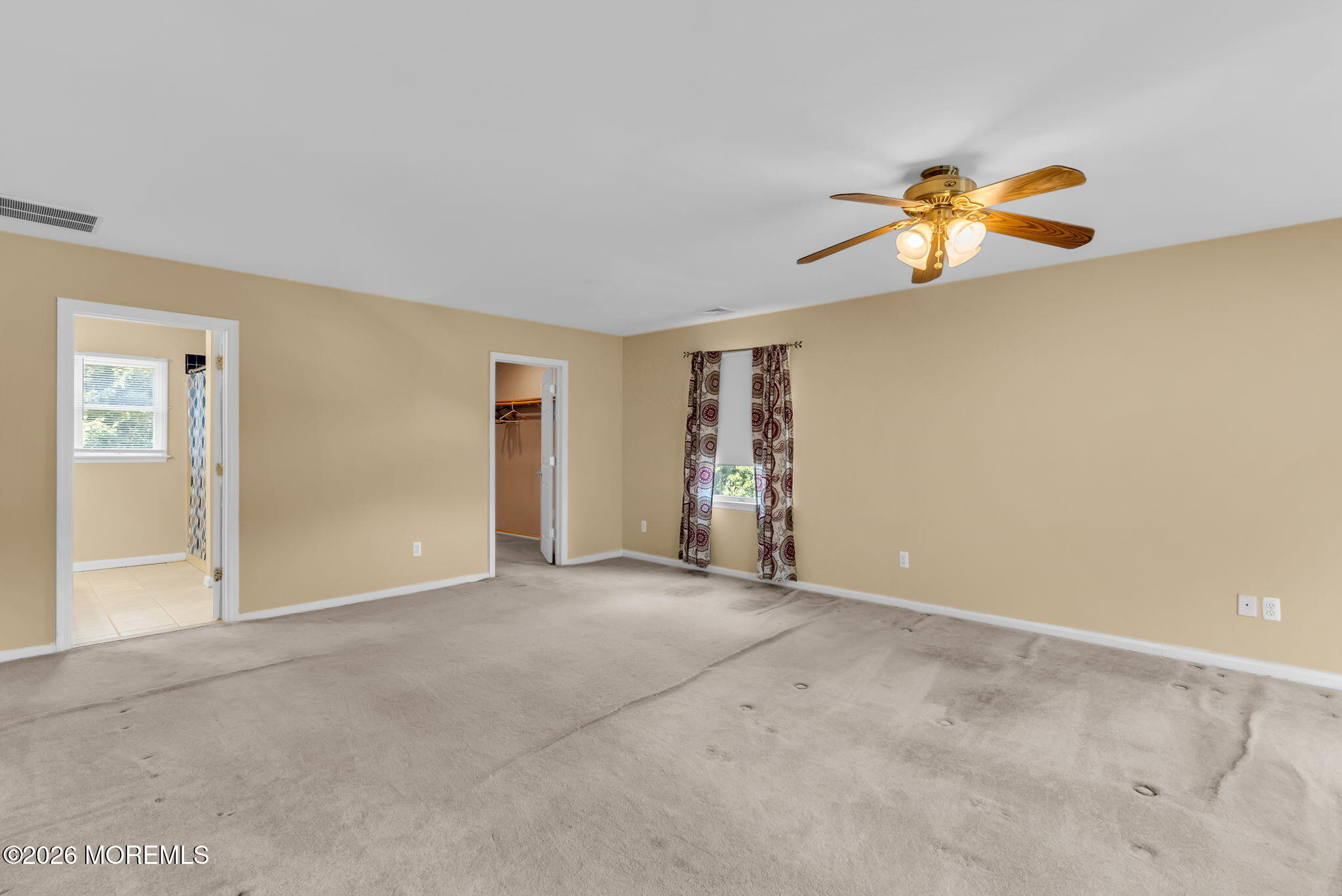 652 Brookside Drive Belford NJ 07718