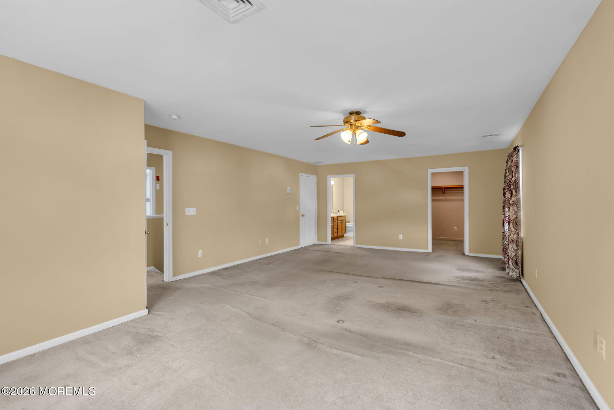 652 Brookside Drive Belford NJ 07718