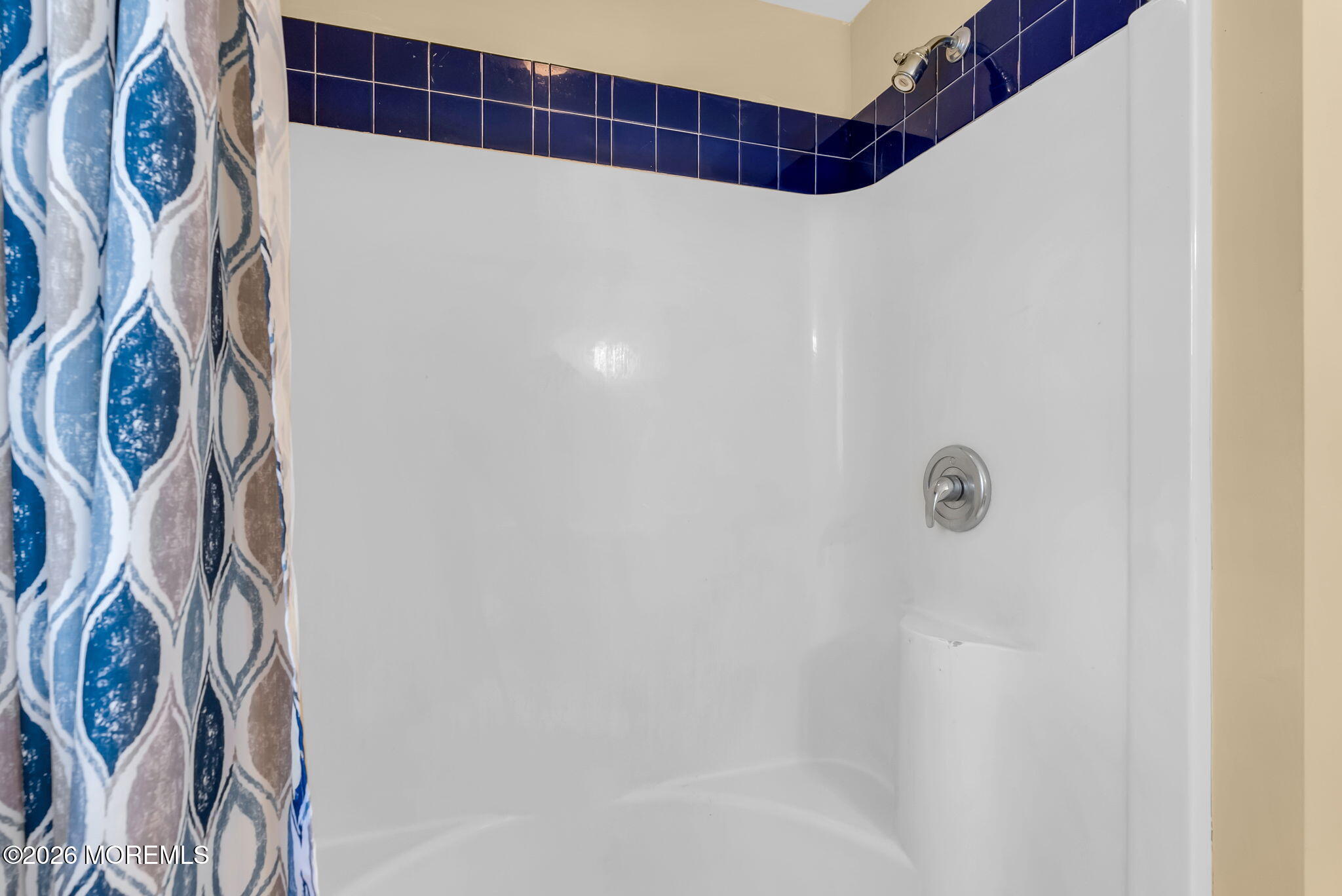 652 Brookside Drive Belford NJ 07718