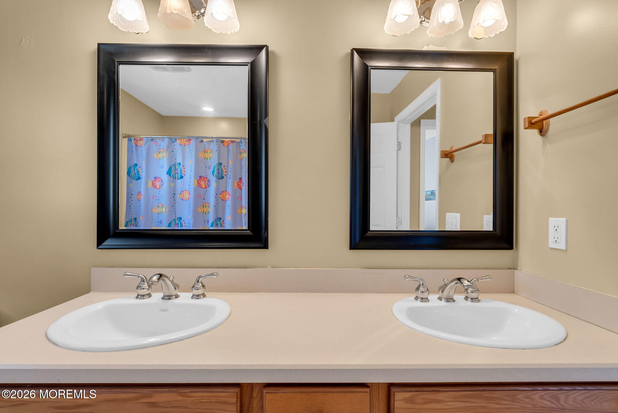 652 Brookside Drive Belford NJ 07718