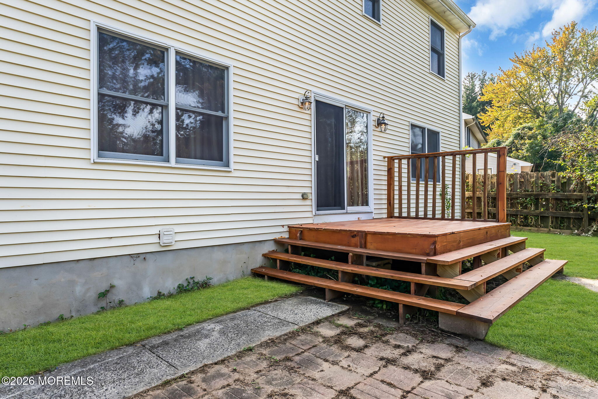 652 Brookside Drive Belford NJ 07718