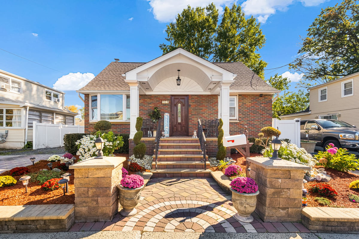 764 Carlock Avenue Perth Amboy NJ 08862